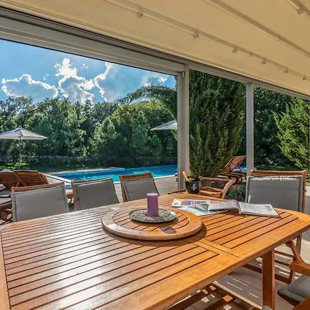 Haus In Rogocana Mit Privatem Garten בית נופש *