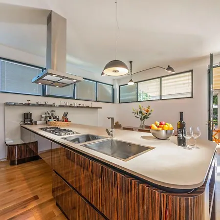בית נופש Haus In Rogocana Mit Privatem Garten *